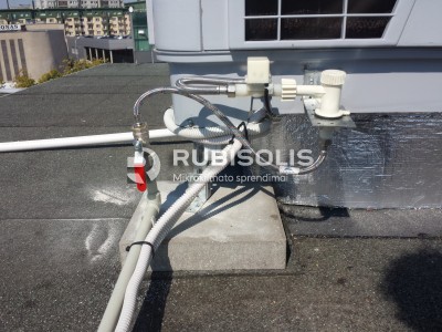 AUTOSALONO VĖSINIMAS