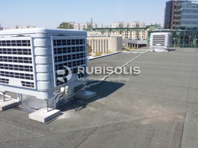 AUTOSALONO VĖSINIMAS