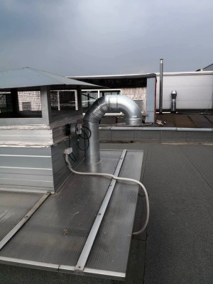 DŪMŲ NUTRAUKIMAS METALO GAMYKLOS PATALPOSE