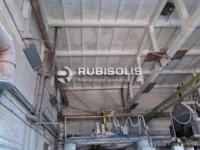 GAMYBOS CECHO ŠILDYMAS SPINDULINIAIS ŠILDYTUVAIS