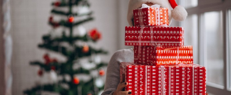 Kalėdinės dovanos Jūsų artimiesiems. Pagrindiniai patarimai ir idėjos