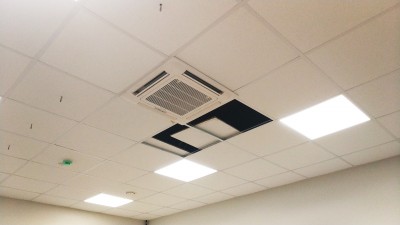 Kasetinių mono-split šildymo-kondicionavimo sistemų Hisense komplektai