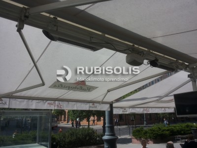 Kavinės "La Crepe" Gedimino pr. Vilniuje terasos šildymas