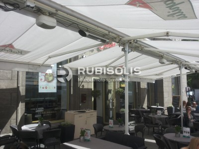 Kavinės "La Crepe" Gedimino pr. Vilniuje terasos šildymas