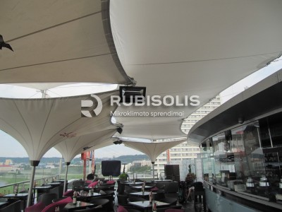 „La Crepe“ terasos Vilniuje šildymas