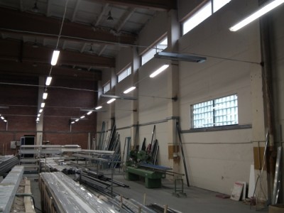 LANGŲ GAMYBOS CECHO DARBO ZONŲ ŠILDYMAS