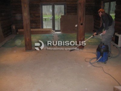 NAMO ŠILDYMAS VILNIUJE (GRINDŲ ŠILDYMAS GENIUS CARBON)