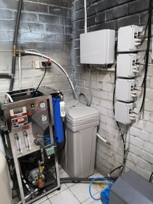 ORO DRĖKINIMAS BILIARDO STALŲ GAMYBOS CECHUOSE