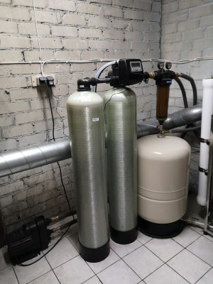 ORO DRĖKINIMAS BILIARDO STALŲ GAMYBOS CECHUOSE