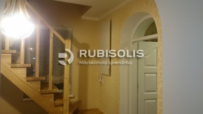 PAGRINDINIS SODYBOS ŠILDYMAS KELMĖJE