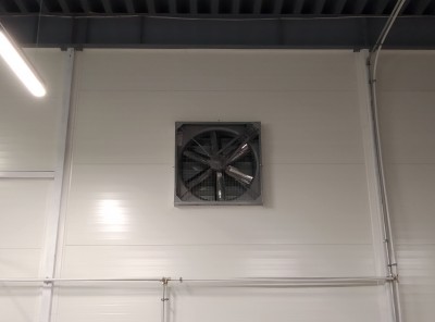 PLASTIKO GAMYKLOS CECHO VĖSINIMAS