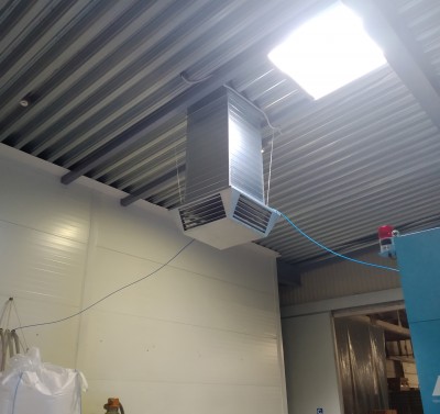 PLASTIKO GAMYKLOS CECHO VĖSINIMAS