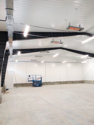 SANDĖLIO ŠILDYMAS TENINIAIS ŠILDYTUVAIS