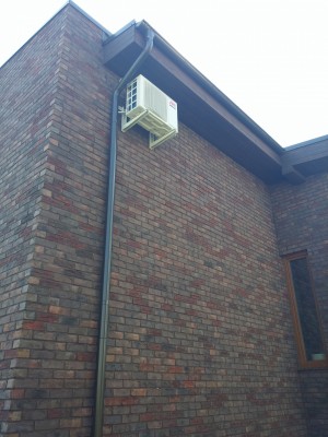 ŠILDYMAS-KONDICIONAVIMAS NUOSAVAME NAME