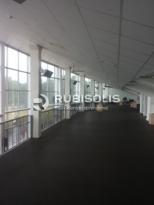 SPORTO SALĖS ŠILDYMAS TENINIAIS ŠILDYTUVAIS