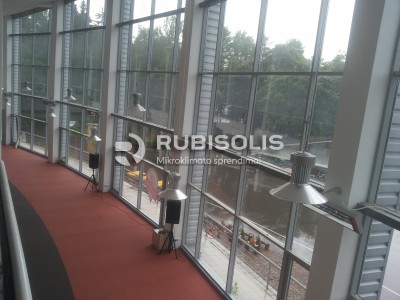 SPORTO SALĖS ŠILDYMAS TENINIAIS ŠILDYTUVAIS